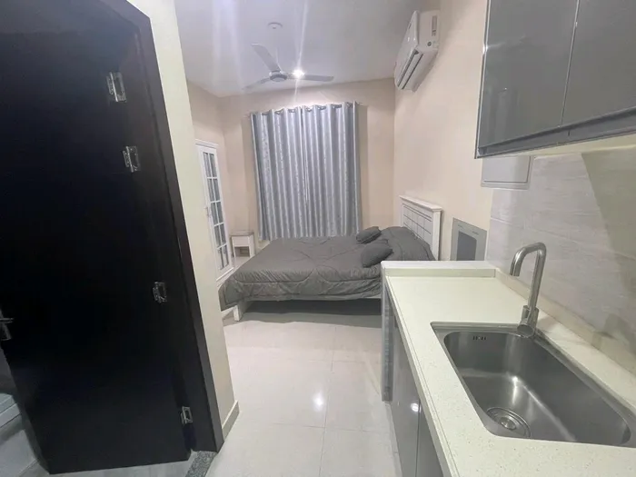 For Rent Apartment in Al Jerf 2, Ajman : Image 1