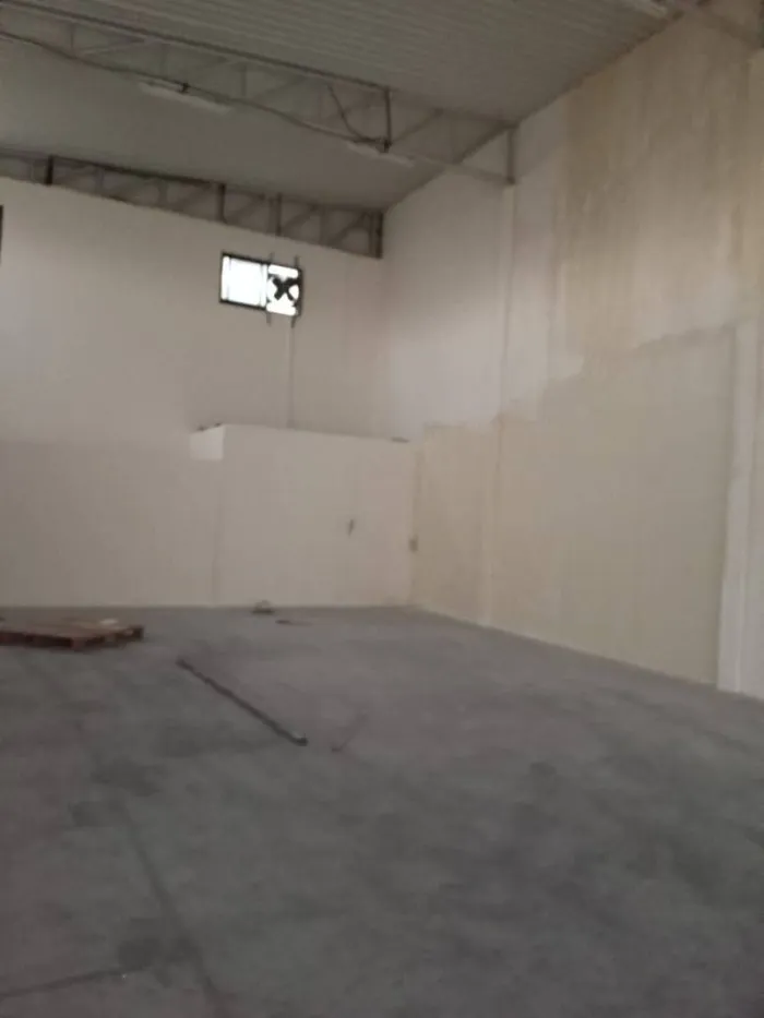 Warehouses for annual rent in Umm Al Quwain : Image 1