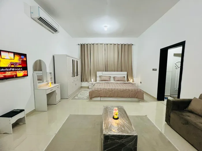 استديو مفروش اول ساكن للايجار بمدينه الرياض : Image 1