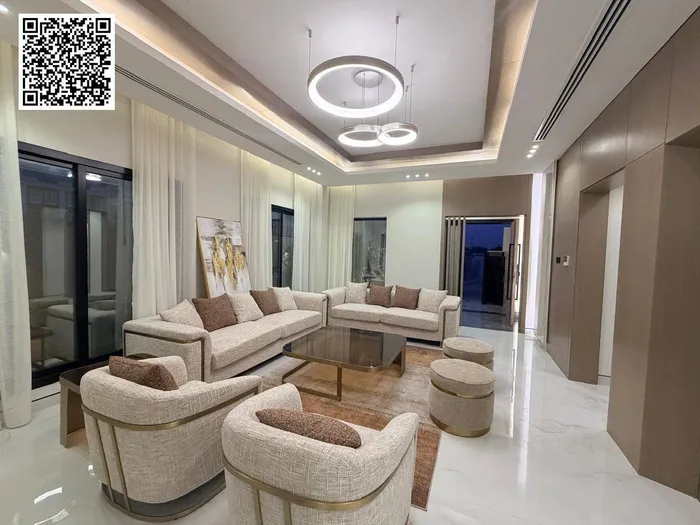 فيلا فاخرة 5 غرف مع مصعد وحديقة روف | التلة : Image 1