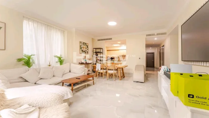 emaar 6 towers : Image 1