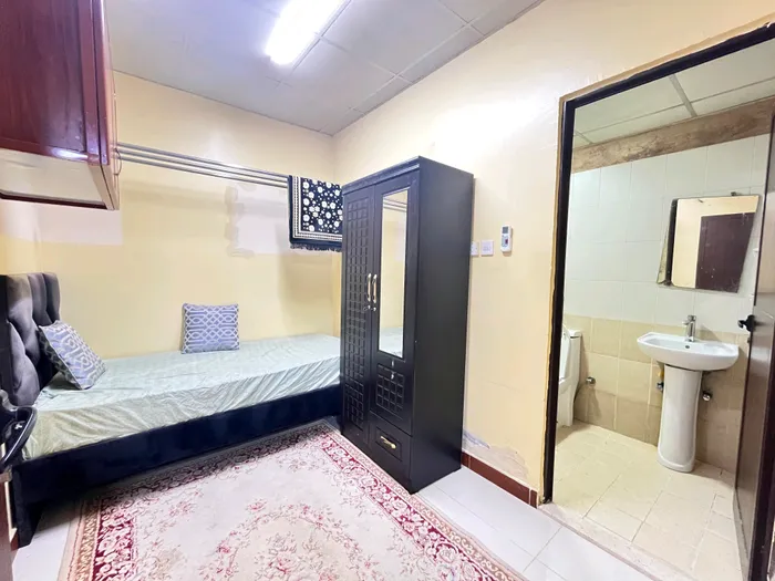 For Rent Apartment in Al Rawda 3, Ajman : Image 1