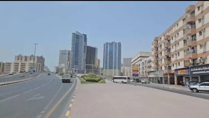 🏢 للبيع | بناية سكنية – الصناعية 4 – الشارقة : Image 1