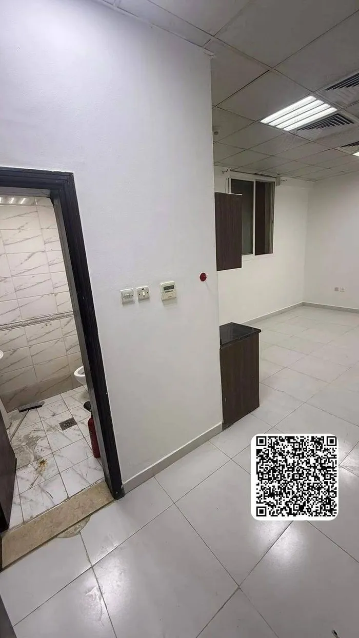 للإيجار السنوي في عجمان ♨️غرفه وصاله السعر 24.000لفتره محدوده👈 👈الموقع:فى النعيمية 1 قريبة لمستشفى ثومبي For annual rent in Ajman ♨️ One bedroom and living room 👈 Location: Al Nuaimiya 1, near Thumbay Hospital : Image 1