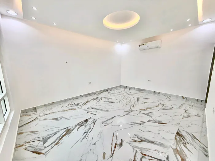 For Rent Apartment in Madinat Al Riyad, Abu Dhabi : Image 1
