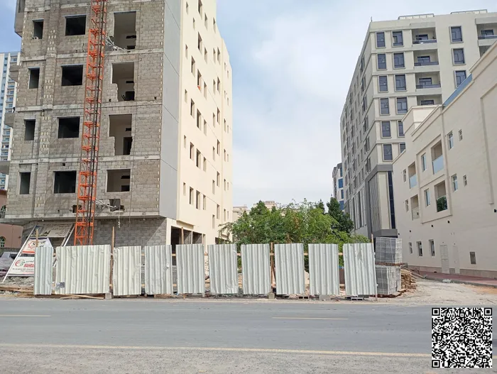 ارض تجاري g+6 منطقة الروضة بجوار شارع الشيخ خليفة موقع مميز : Image 1