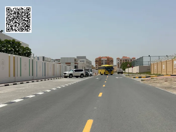 أرض 4050 قدم بموقع استراتيجي قرب سيتي لايف : Image 1