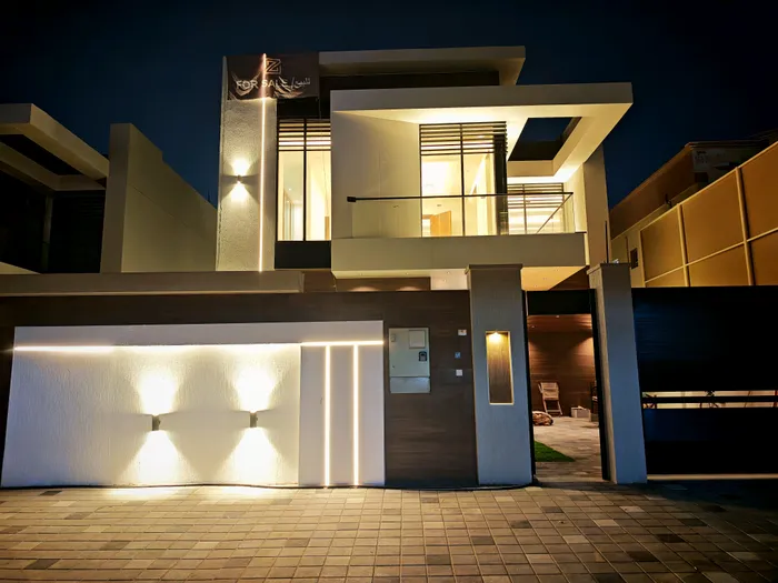 فيلا للبيع في منطقه الروضه عجمان : Image 1