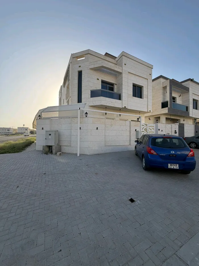 فيلا زاوية وكهرباء مواطن للايجار : Image 1