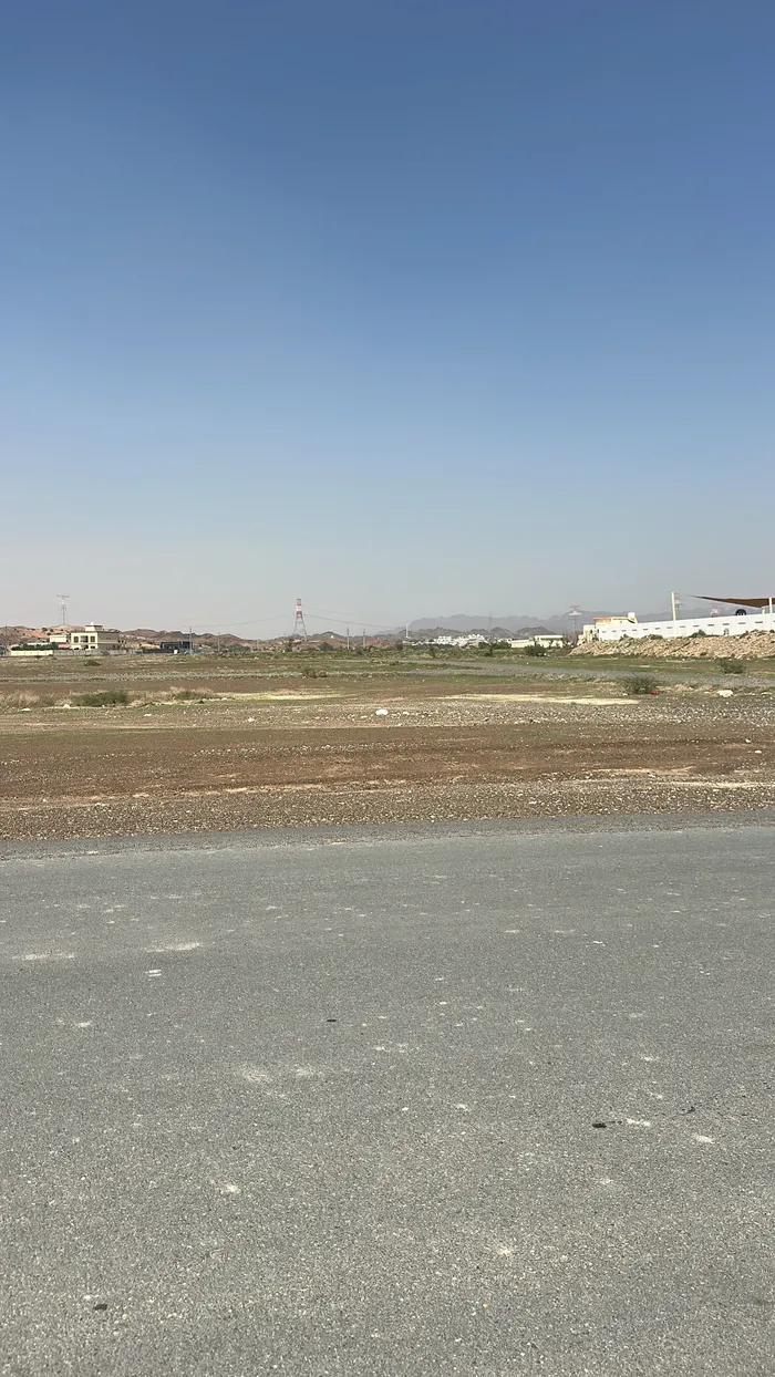 للبيع ارض سكني تجاري المنامة حوض 8 - عجمان : Image 1