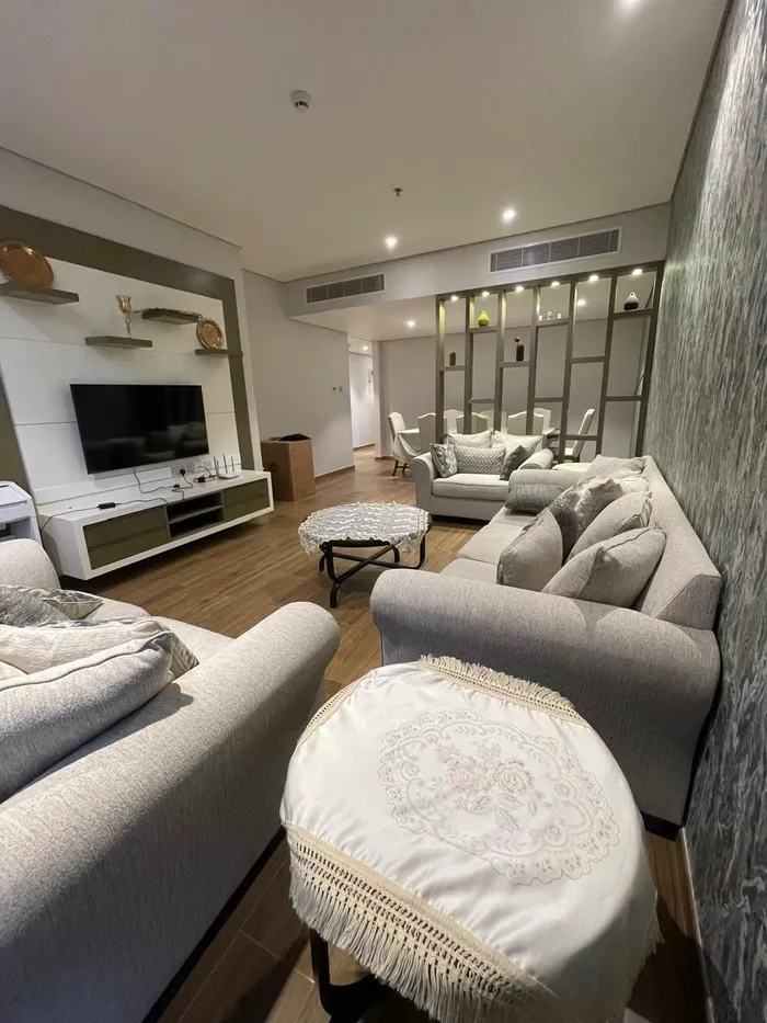 شقه مميز للبيع في التعاون : Image 1