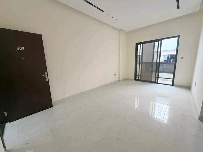 شقة للإيجار في الجرف 3, عجمان : Image 1