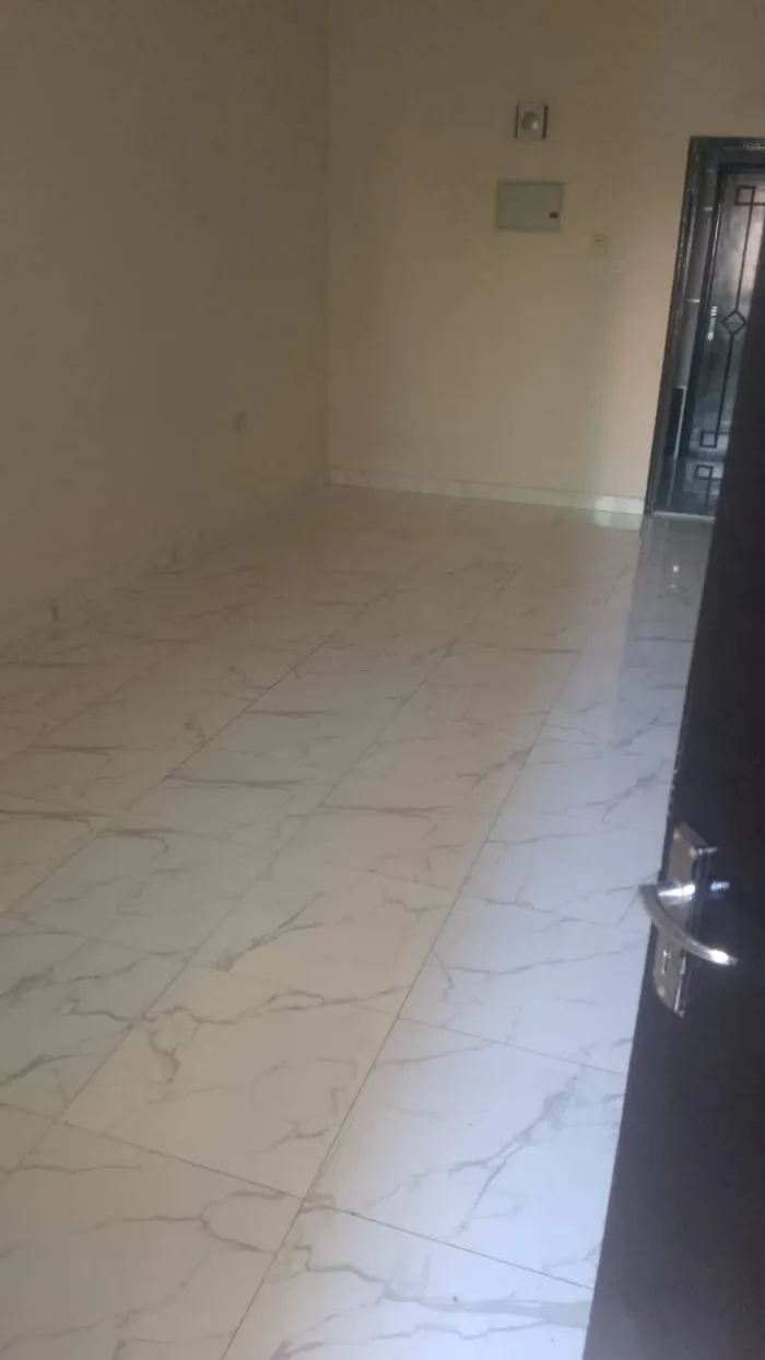 📍 For annual rent in Ajman, a room, a hall, a bathroom and a balcony 📌 Location: Al Rashidiya 2 near Al Mina Street and near Nesto/ 📍 Annual Rent in Ajman One bedroom, living room, bathroom, balcony 📌 Location: Al Rashidiya 2, near Al Mina Street and : Image 1