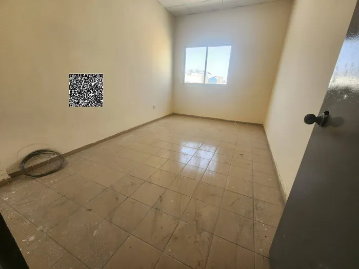 سكن عمال للإيجار في الجرف الصناعية 3 : Image 1