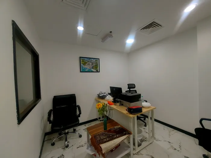 For rent an office inside Business Center annually 18 thousand dirhams : Image 1