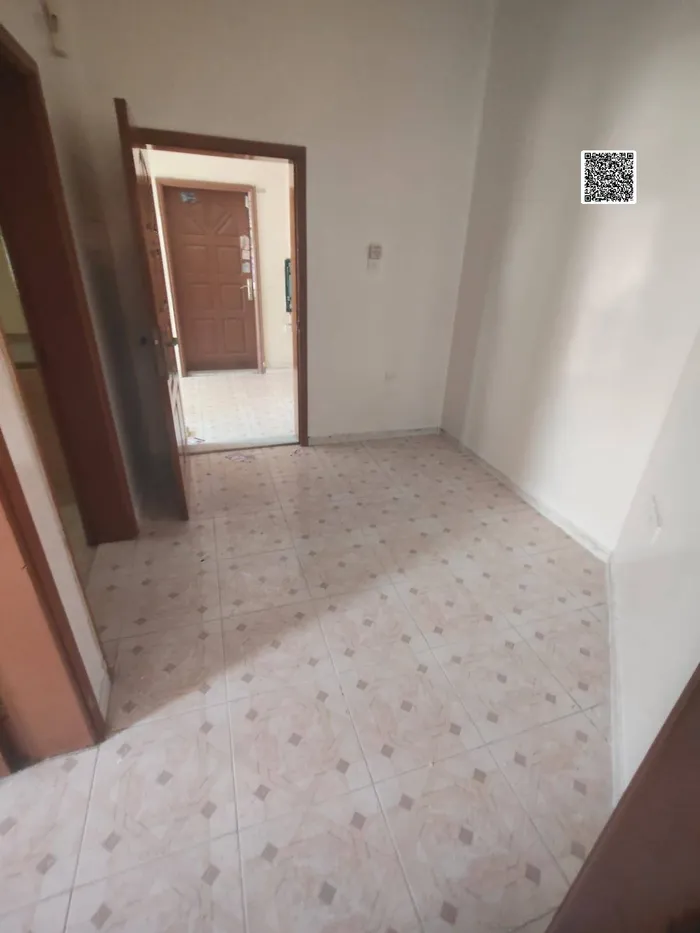 For Rent Apartment in Al Nuaimia 1, Ajman : Image 1