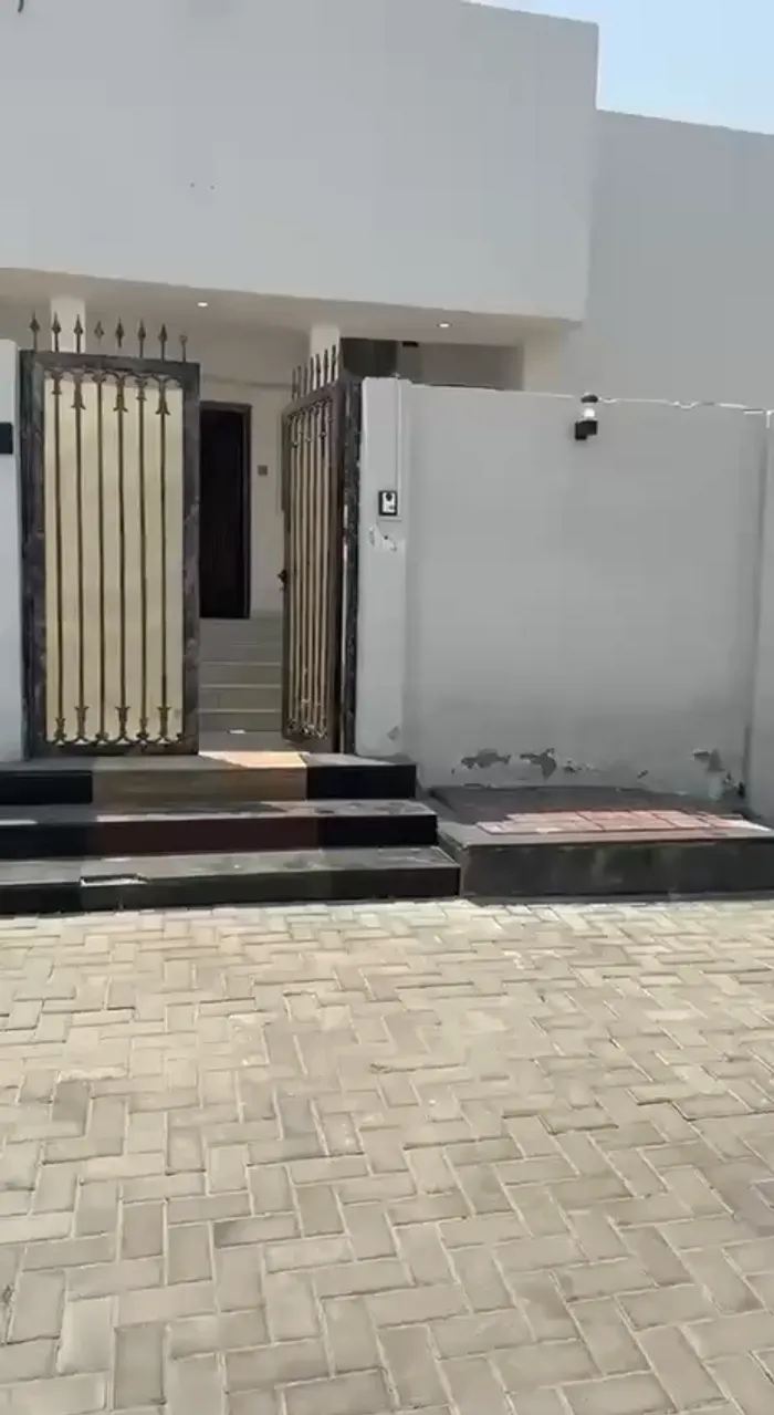 للبيع بيت في ميسلون الشارقة : Image 1