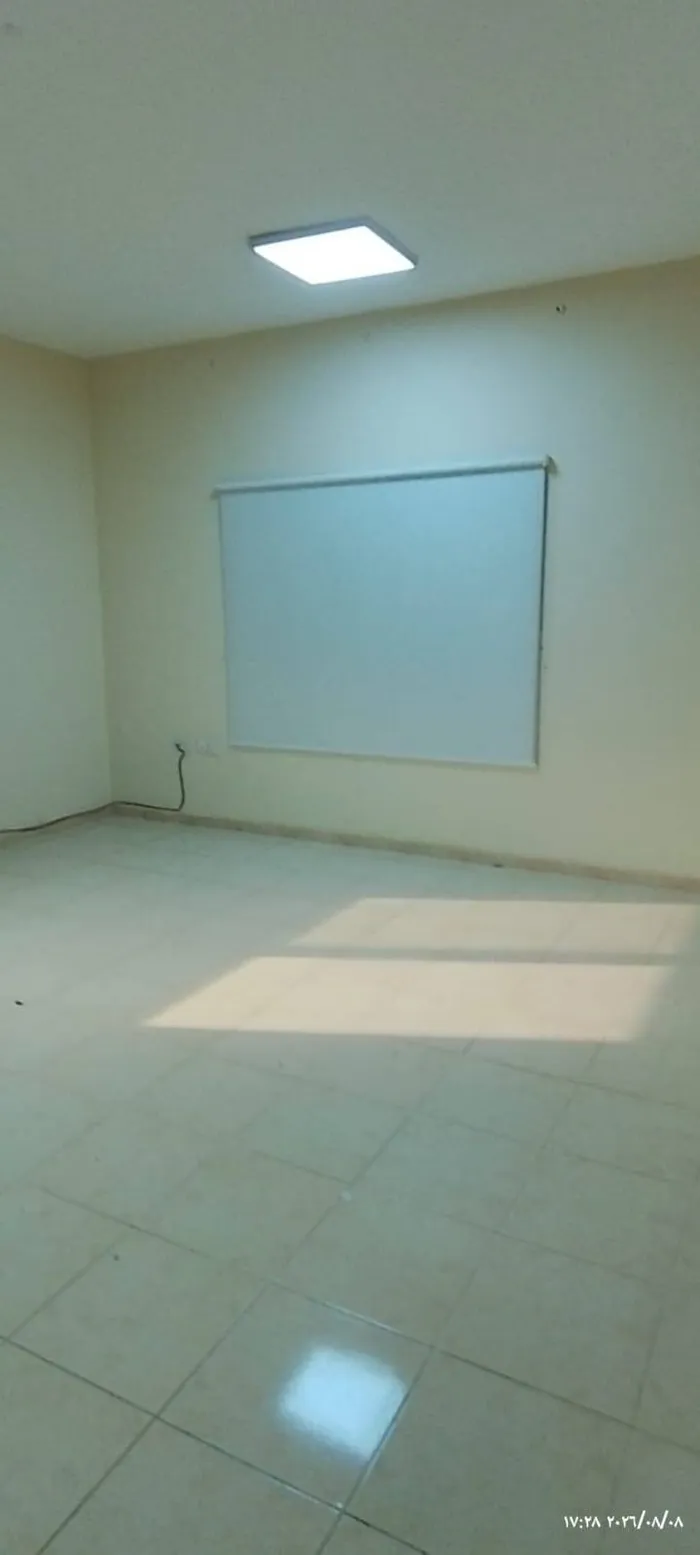 For Sale Villa in Al Azra, Sharjah : Image 1