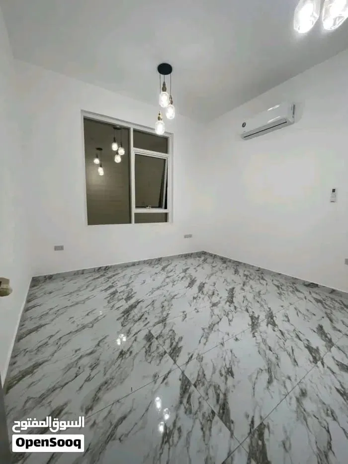 For Rent Apartment in Madinat Al Riyad, Abu Dhabi : Image 1