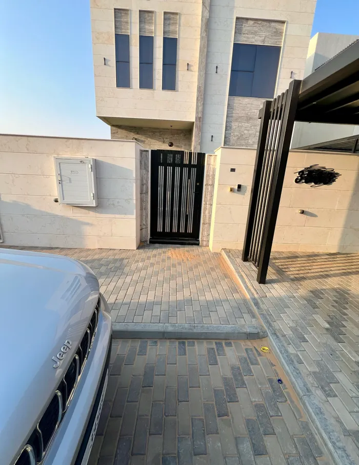 فيلا للبيع في بساتين الزبير, الشارقة : Image 1