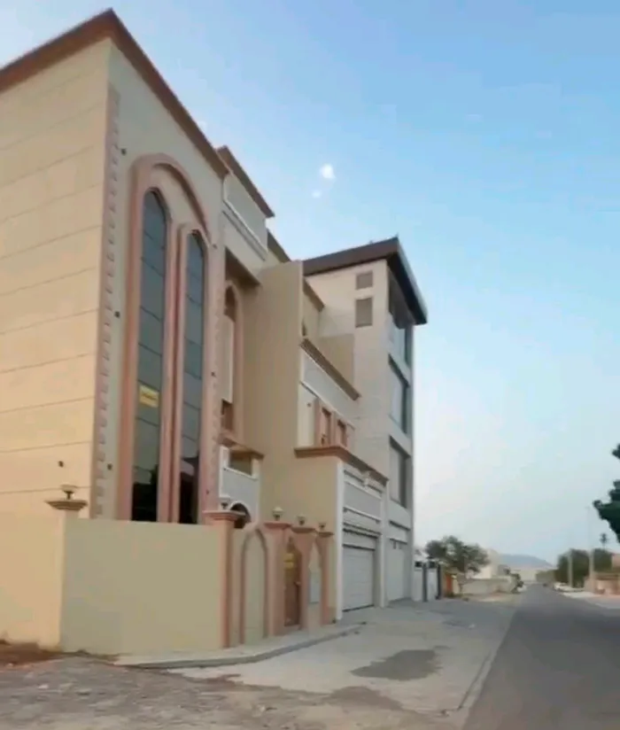 فيلا للبيع في خورفكان, الشارقة : Image 1