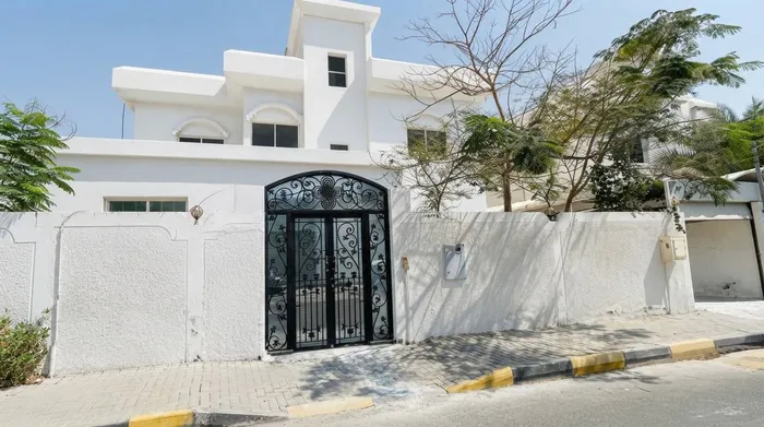 For Rent Villa in Sharqan, Sharjah : Image 1