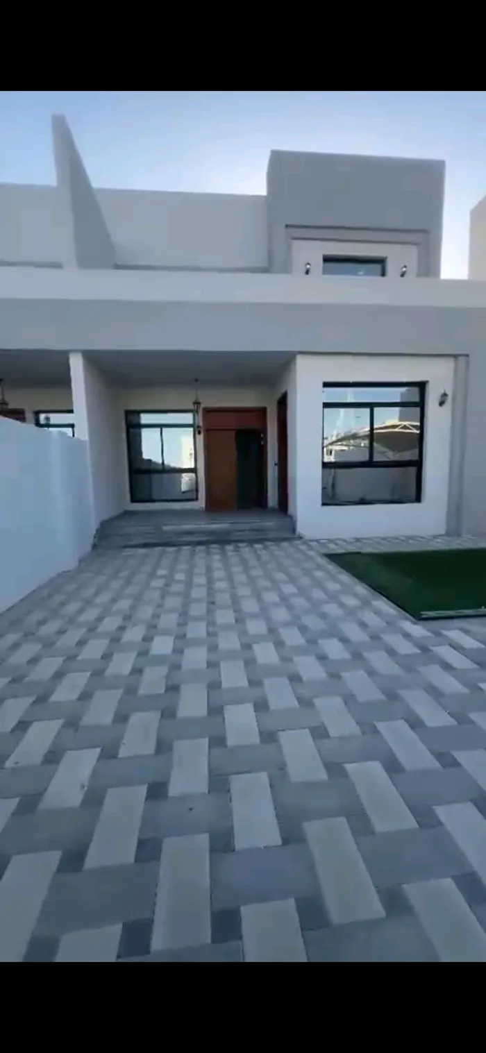 فيلا للايجار : Image 1